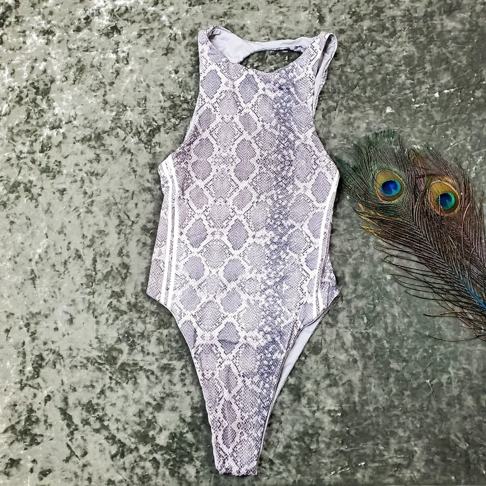 Frankies Bikinis gently used